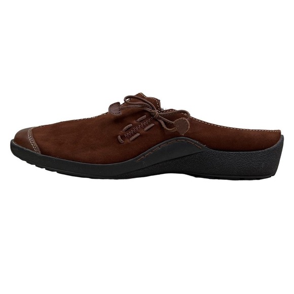 Naturalizer Loafer Slip On‎ Suede Bow Detailing Cap Toe Brown Women Size 8.5M - Picture 3 of 8